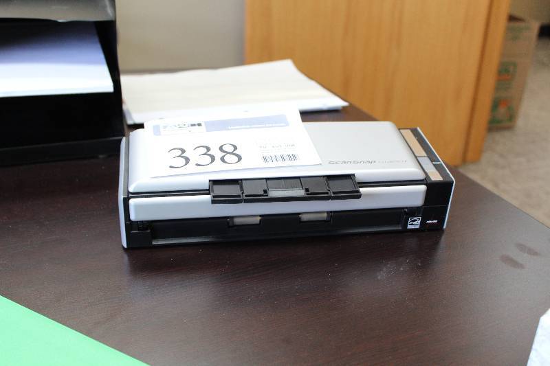 lot 338 image: Fujitsu ScanSnap S1300i Scanner