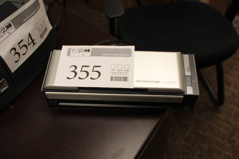 lot 355 image: Fujitsu ScanSnap S1300i Scanner