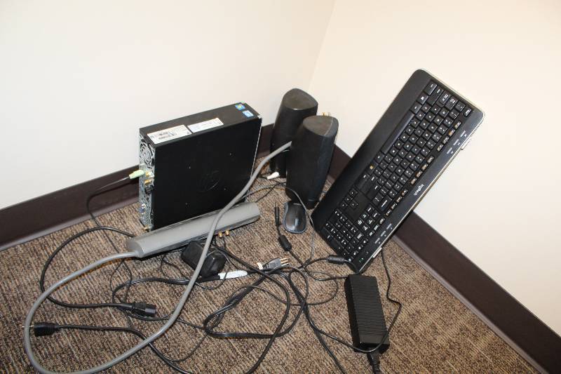 lot 311 image: HP Compaq Elite 8300 Ultra-Slim Desktop Computer, Keyboard, Mouse, Speakers, Power Strip