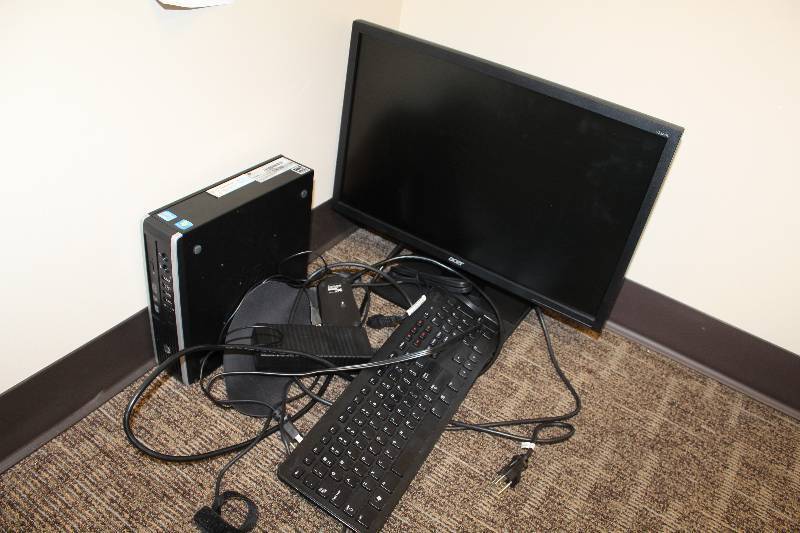 lot 313 image: HP Compaq Elite 8300 Utra-Slim Desktop Computer w Acer V226WL 22in. Monitor, Keyboard, Mouse