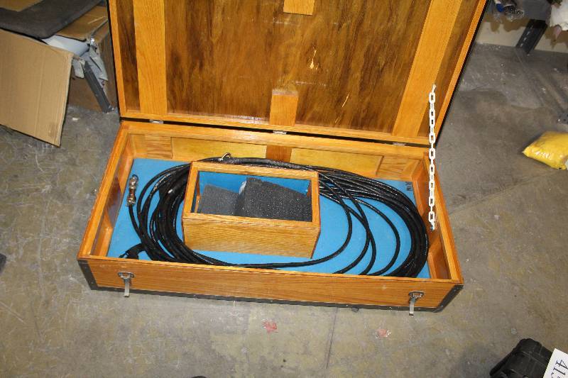 lot 414 image: 30-Meter Antenna Control Cable w Wood Case