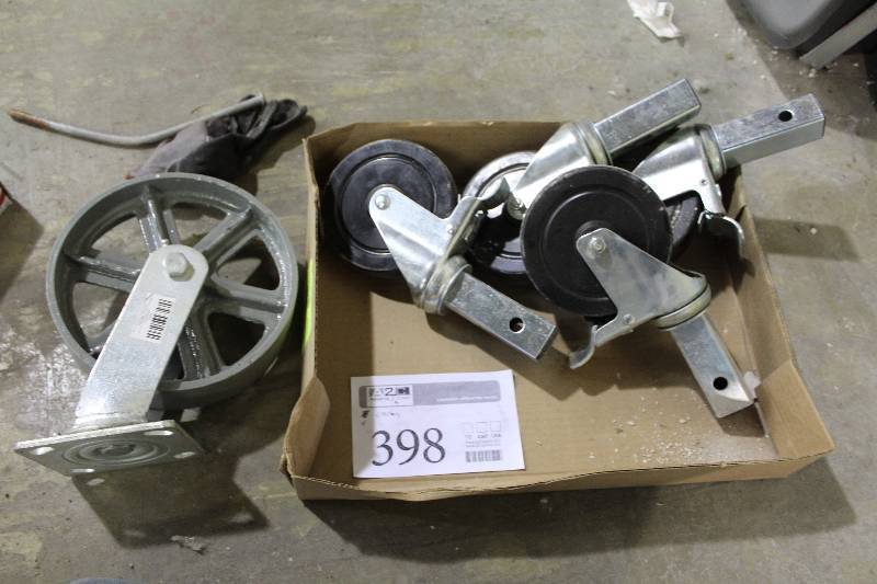 lot 398 image: Lot of (4) Casters