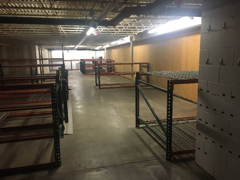 lot 4 image: ALL ORANGE SHELVING  IN BACK LEFT WAREHOUSE ALL 1 LOT ALL SOLD TOGETHER