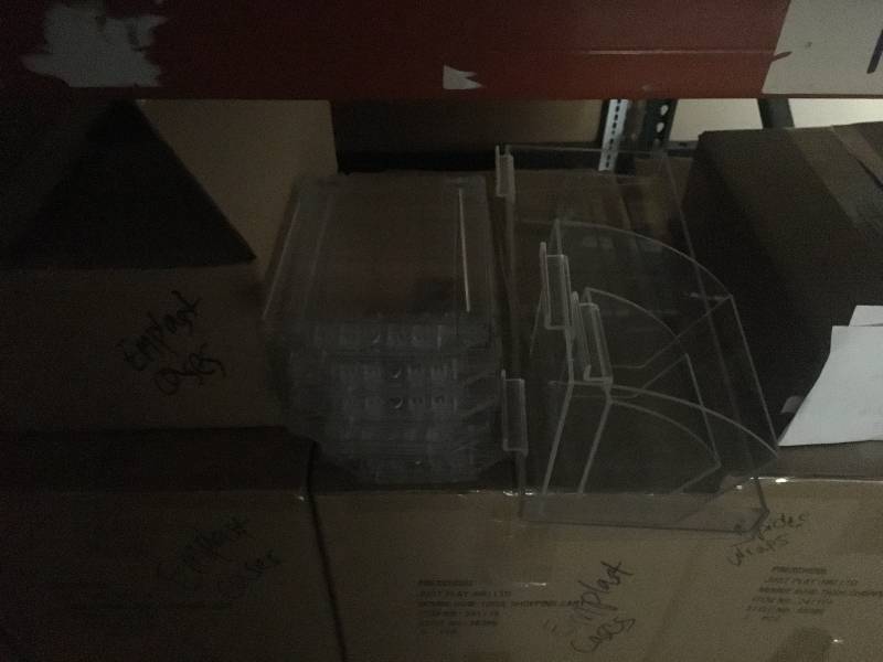 lot 9 image: ALL ASSORTED PEG HOOKS - SECURITY TAGS - PLASTIC SECURITY CASES - EVERYTHING ON SHELVES ALL IN BOXES