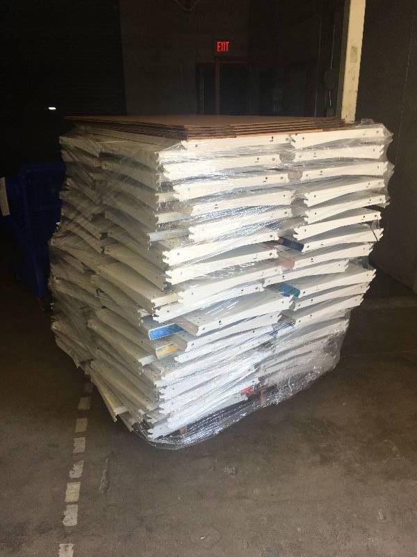 lot 15 image: PALLET OF LOZIER  GONDOLA SHELVING
