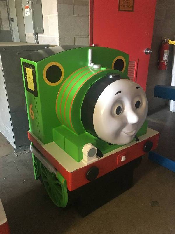 lot 16 image: AWESOME THOMAS THE TRAIN RETAIL FLOOR DISPLAY SUPER SWEET PIECE 33 WIDE X 43 TALL X 26 DEEP VERY HEAVY