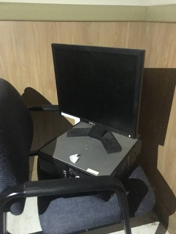 lot 22 image: DELL COMPUTER AND PHONE - FAR BACK BEHIND BREAK ROOM