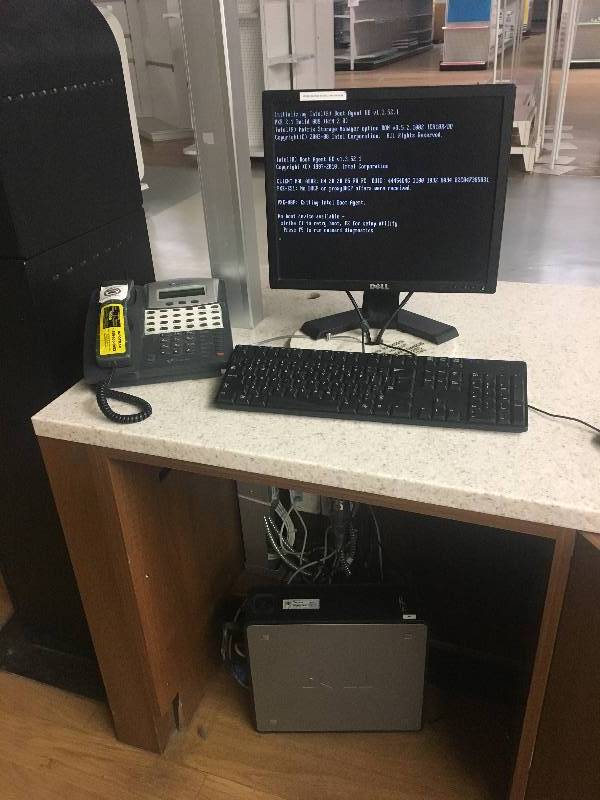 lot 41 image: LOT OF 4 COMPUTERS  - 1 ACER BRAND AND 3 DELL BRAND