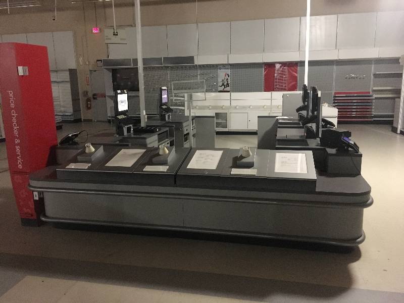 lot 31 image: CHECK OUT DISPLAY SECTION U SHAPED SET UP FORGOT PICTURES THEY WILL BE UP SOON