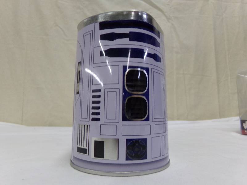 lot 505 image: DISNEY CAN COOLER