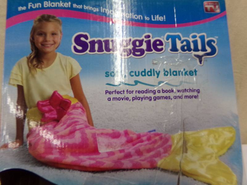 lot 517 image: SNUGGIE TAIL