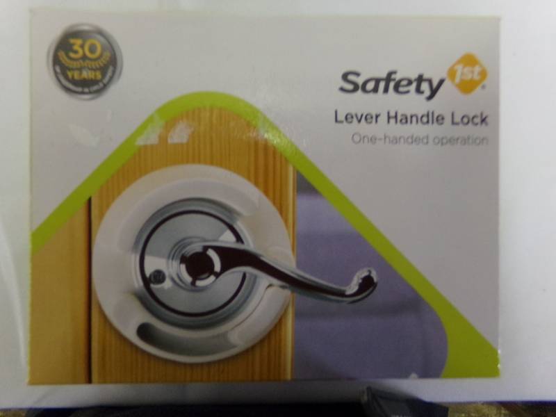 lot 524 image: BABY SAFETY ITEM