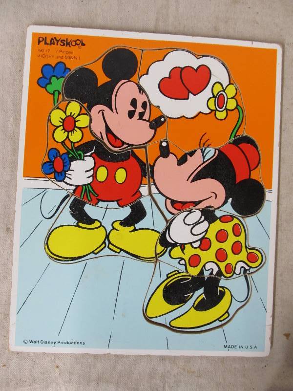 lot 60 image: Lot of Vintage Wooden Childrens Puzzles