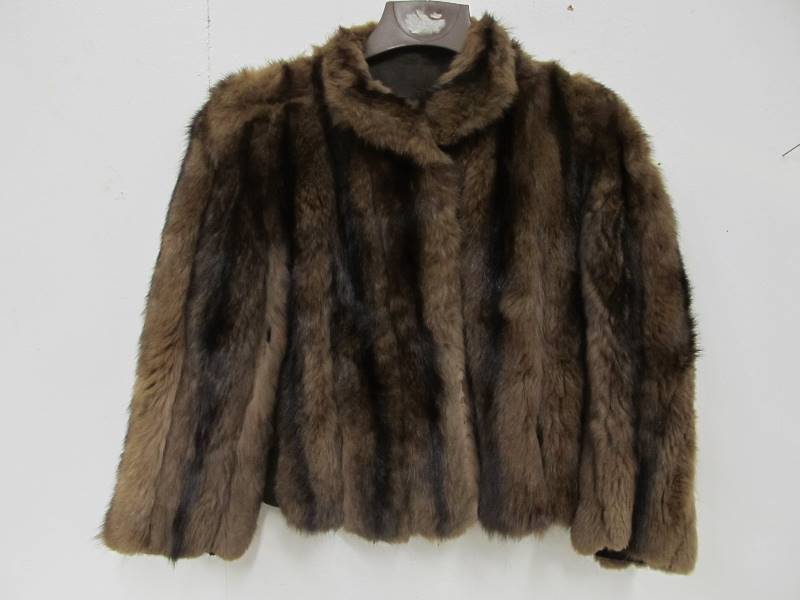 lot 65 image: Vintage Stark Wainwright Ladies Sable Fur Jacket - Size Small