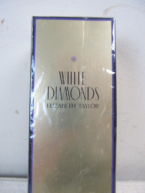 lot 192 image: BRAND NEW Elizabeth Taylor WHITE DIAMONDS Perfume