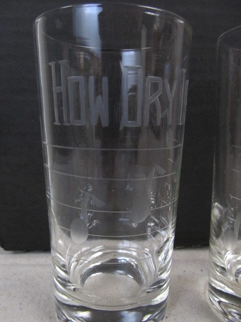 lot 193 image: Original Vintage 1930s HOW DRY I AM Etched Glass Tumblers