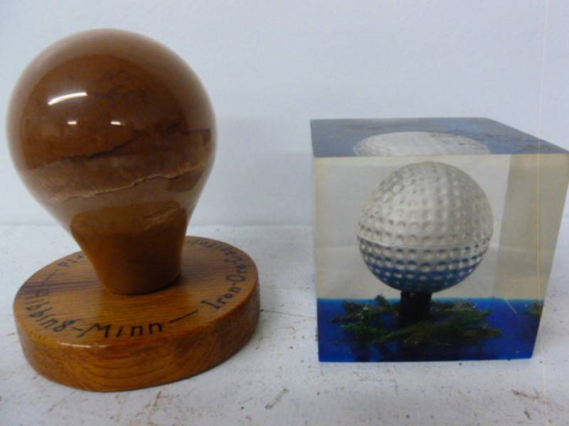 lot 30 image: Paper Weights