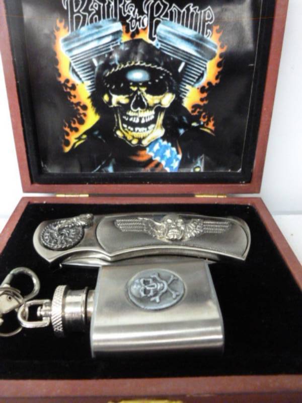 lot 81 image: Collectible