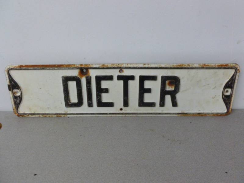 lot 119 image: Vintage Sign