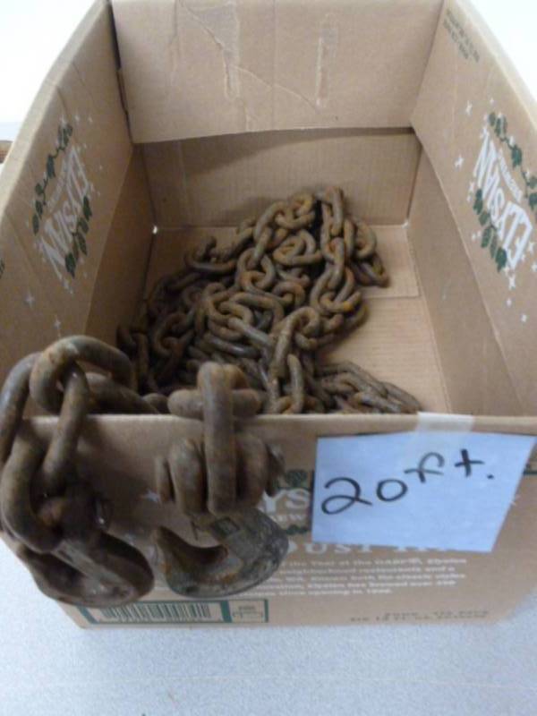 lot 142 image: Log Chain