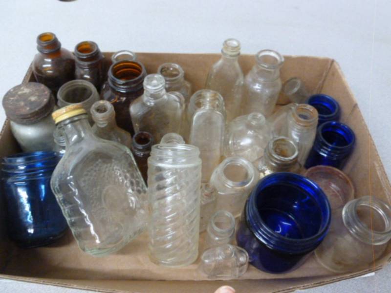 lot 156 image: Vintage Product Containers