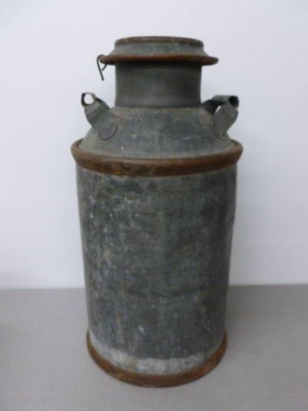lot 158 image: Vintage Milk Can