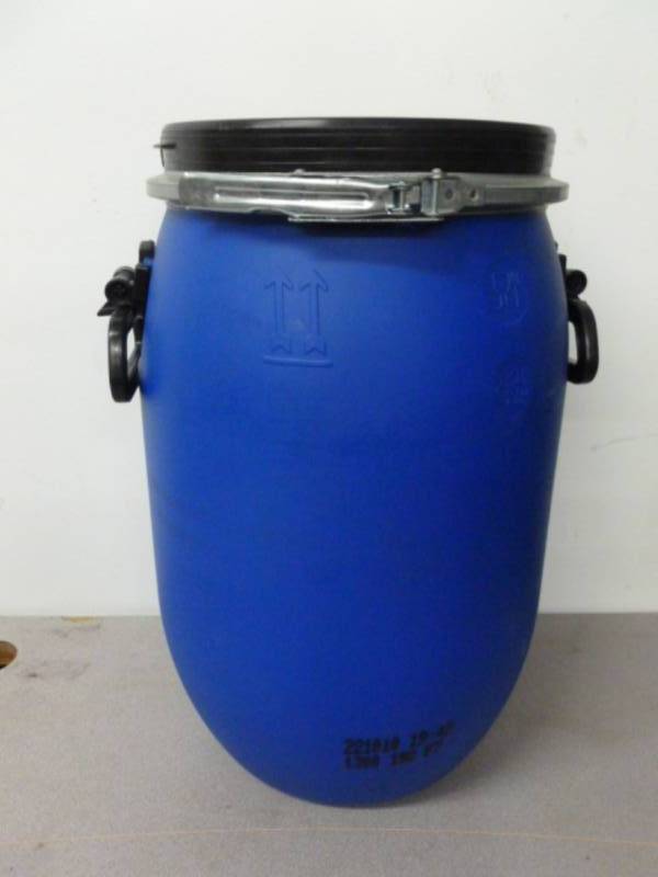 lot 174 image: Storage Container