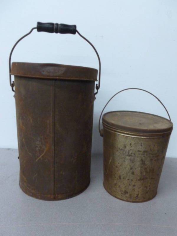 lot 183 image: Vintage Shotgun Can