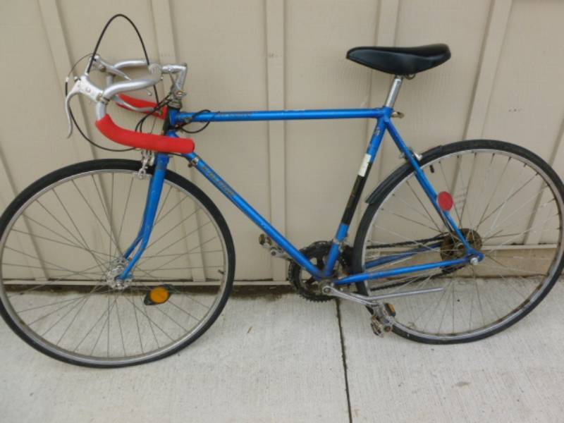 lot 199 image: Vintage Bike