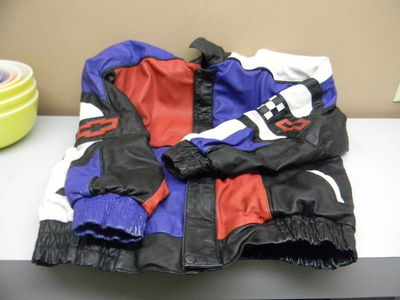 lot 42 image: RED DOG LEATHER CORVETTE LEATHER JACKET SIZE XL - SEE PICTURES