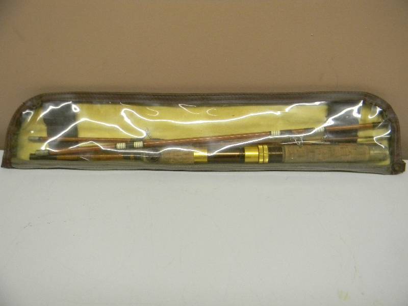lot 71 image: VINTAGE BACKPACKING FISHING POLE EAGLE CLAW WITH CASE - SEE PICTURES