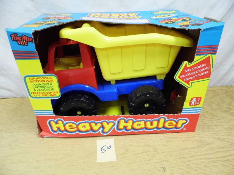 lot 56 image: Heavy Hauler Dump Truck