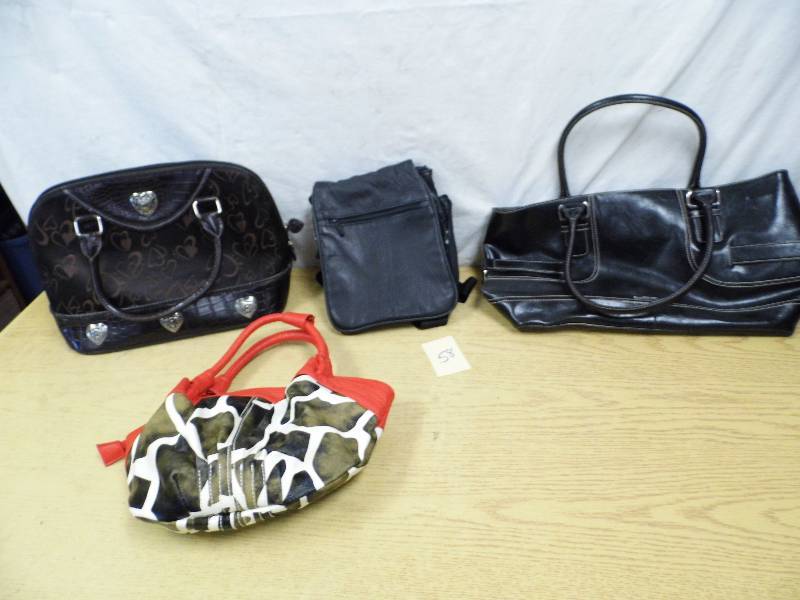 lot 58 image: Purses