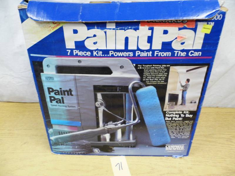 lot 71 image: Paint Pal