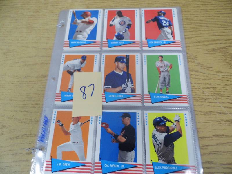 lot 87 image: Lot of 6 Pages of Sports Cards