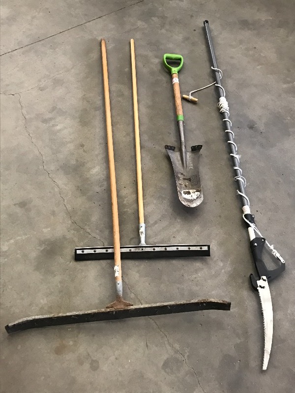 lot 21 image: Lot Of Planting Shovel, Pole Saw, ...