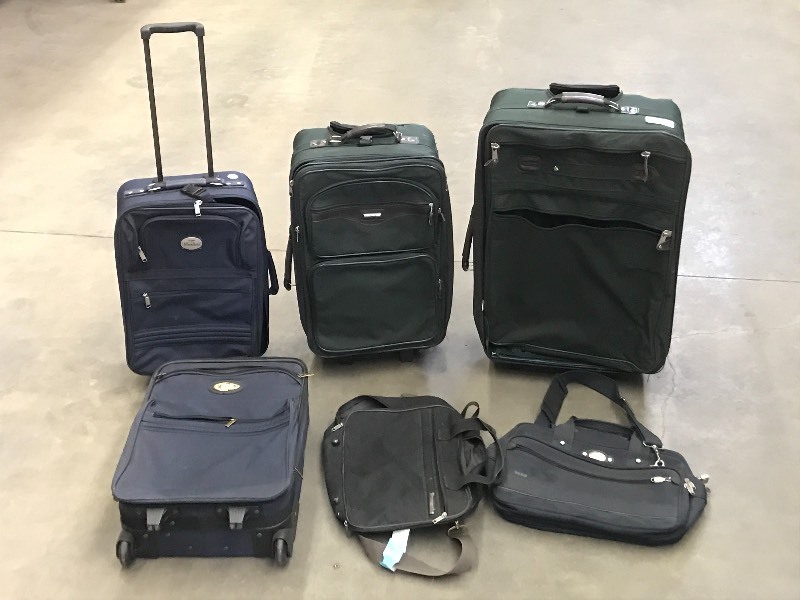 lot 32 image: 6-Piece Luggage  Travel Bag Set, I...