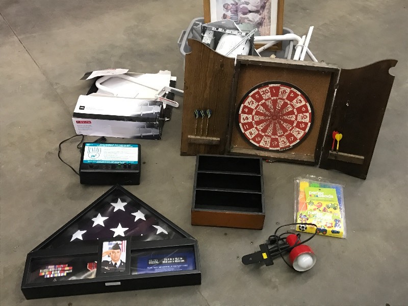lot 35 image: Lot Of Assorted Vintage Dart Board...