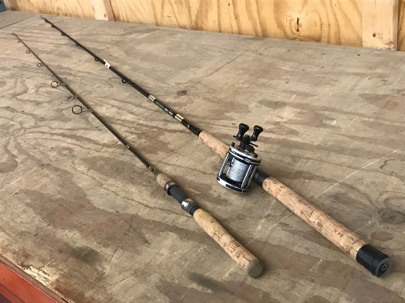 lot 47 image: Lot Of (1) Trophy Tamer Muskei Rod...