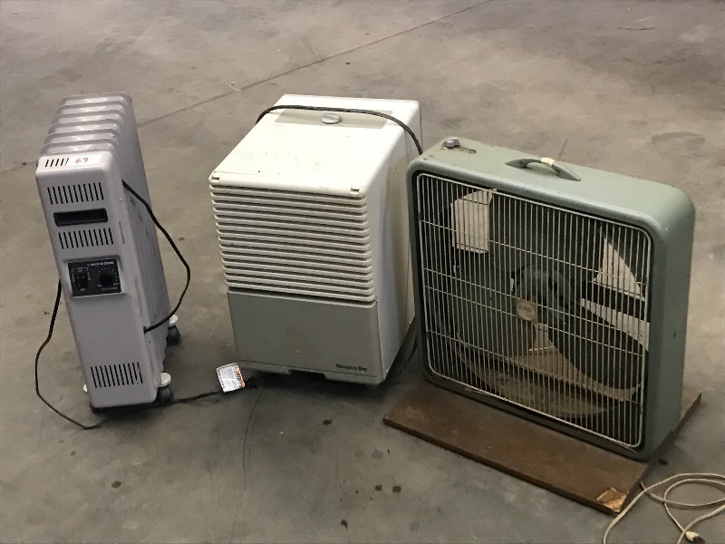 lot 69 image: Lot Of Lakewood Radiant Heater, 22...
