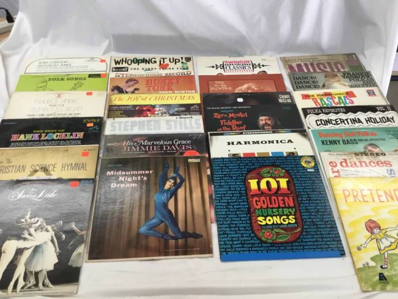 lot 56 image: 25 records Various artist and music