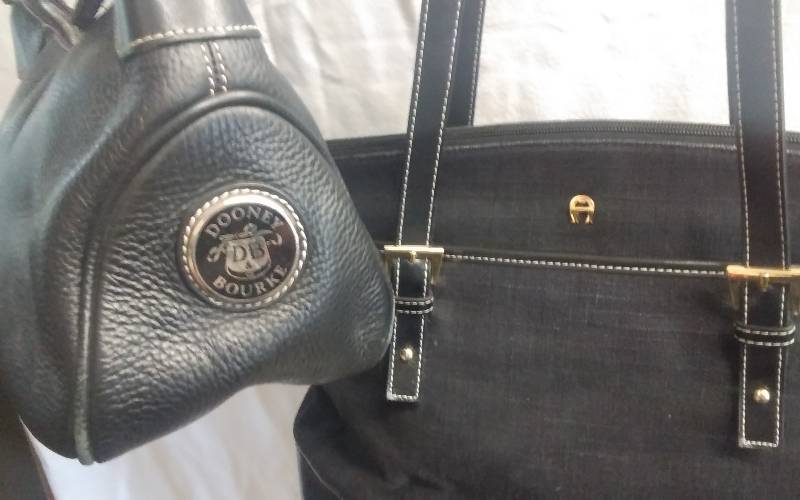 lot 24 image: Leather Dooney And Brooks & Etienne Aigner Handbags