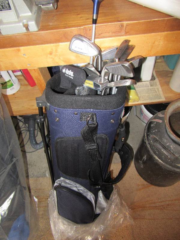 lot 115 image: Set of Ram Golf Clubs