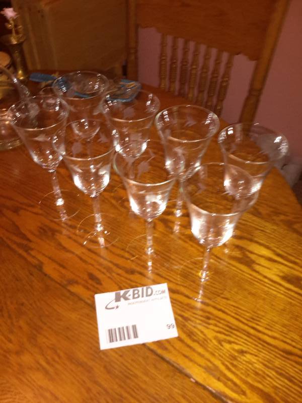 lot 99 image: 8 Wine Glasses with Decorative Etching