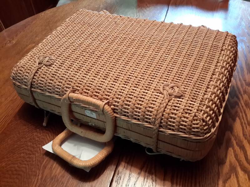 lot 59 image: Wicker Briefcase, Very Cool