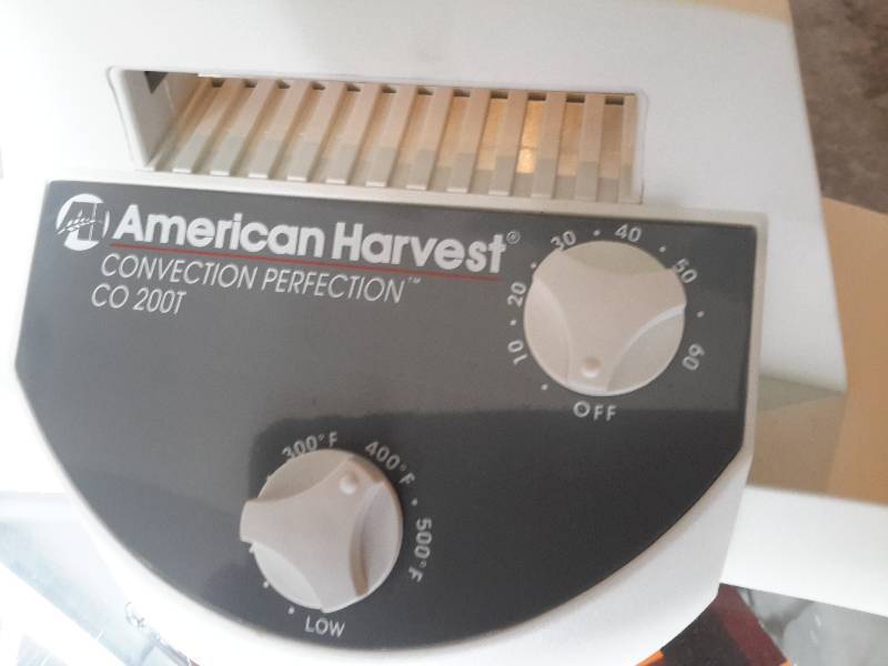 lot 138 image: Convection Perfection Oven