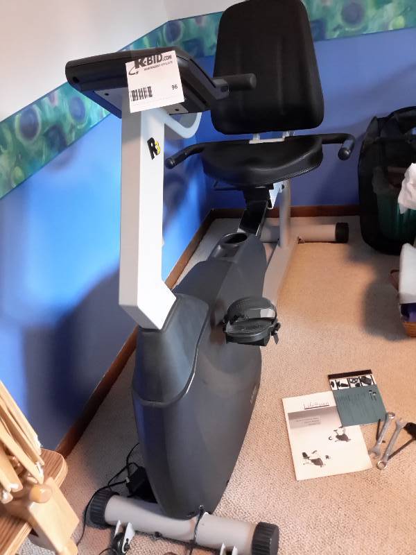 lot 96 image: LifeSpan Exercise Bike