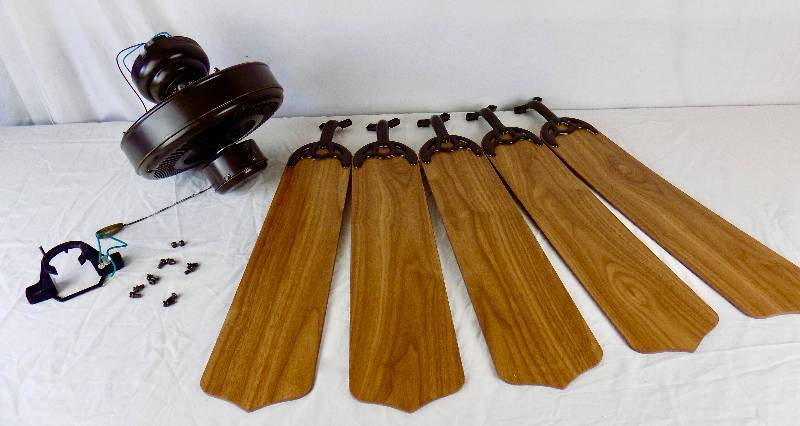 lot 3 image: See Video Seagull 52 - 5 Blade - 3 Speed Ceiling Fan See Video