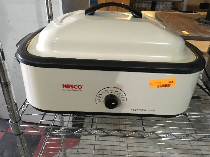 lot 483 image: Crock Pot
