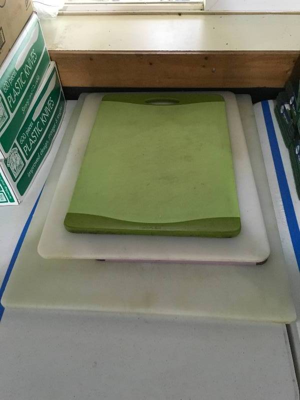 lot 498 image: Cutting Mats And Boards
